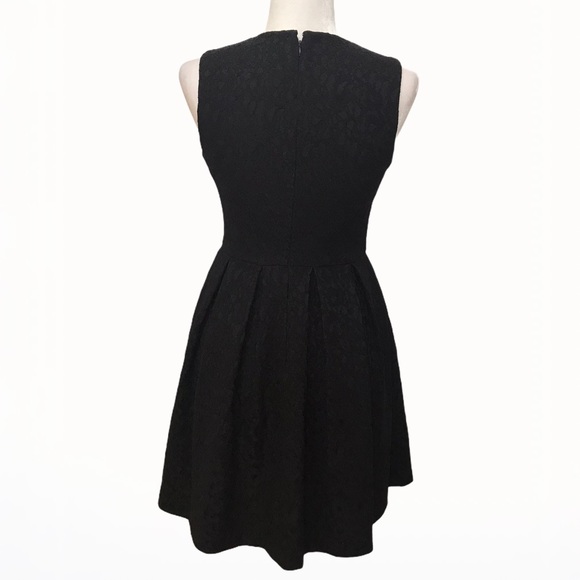 Vince Camuto Lace Fit & Flare Mini Dress - 2/4 - Picture 5 of 17